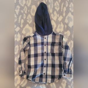 Levi's boy's Size 7, 6-7 years old Hooded Flannel button up.